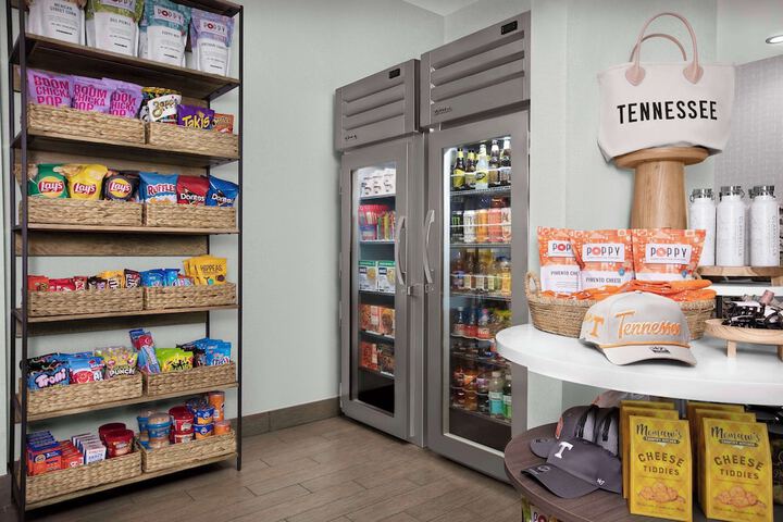 Snack bar