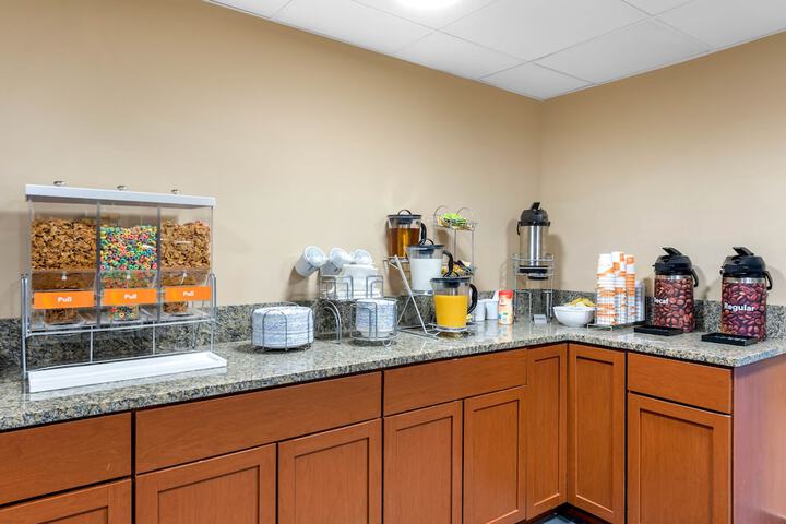 Breakfast buffet