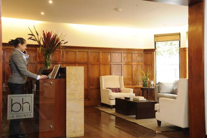 Hotel Interior 12 of 101