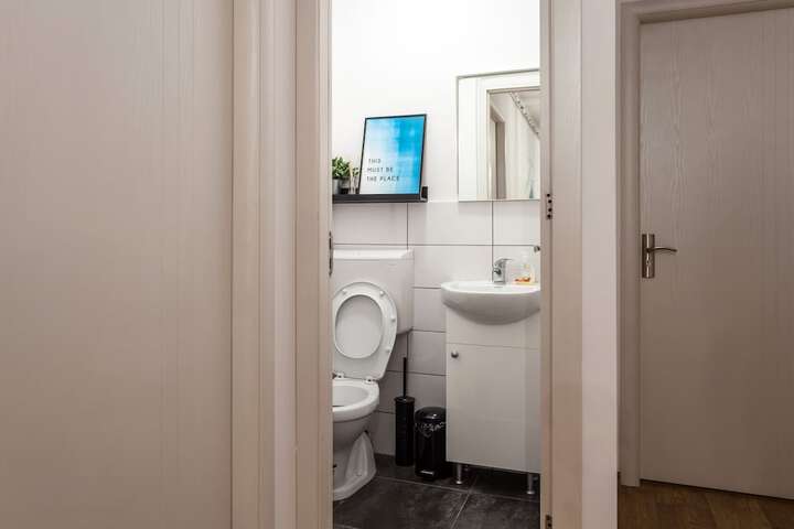 Room 20 of 24