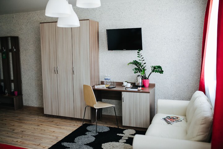 Room 30 of 60
