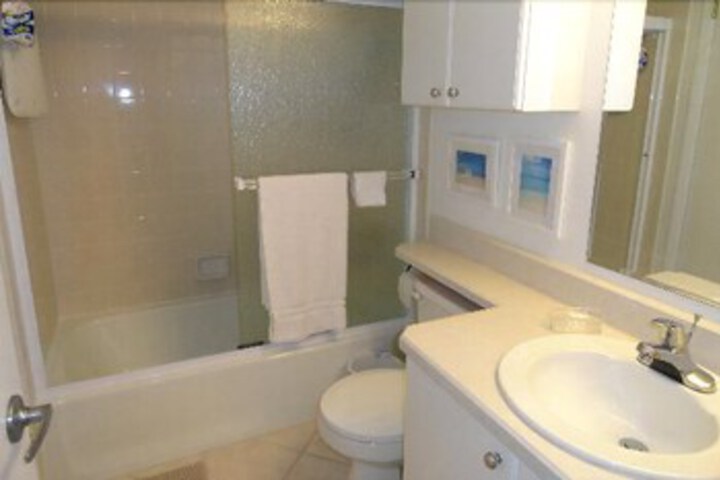Room 4 of 21