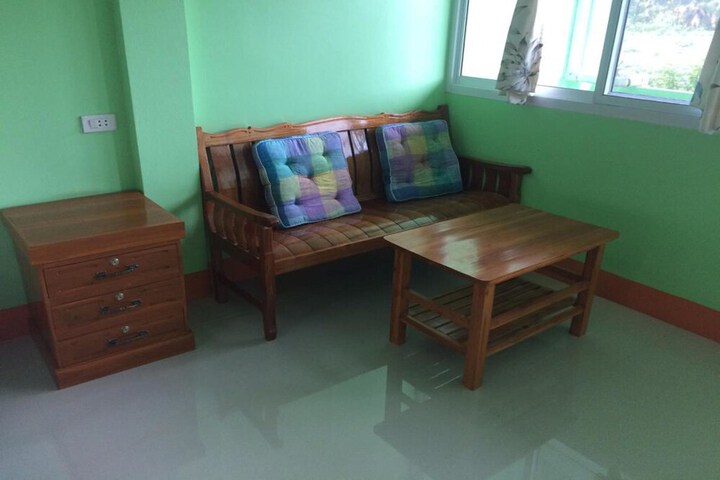 Room 8 of 24
