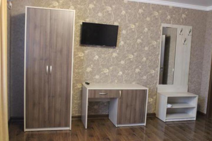 MARI INN