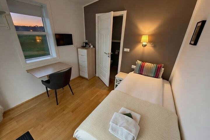 Room 14 of 59