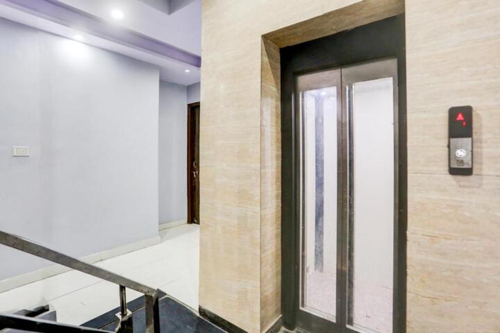 Hotel O RealOne Residency