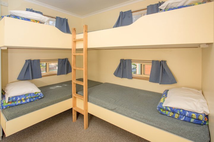 Room 12 of 84