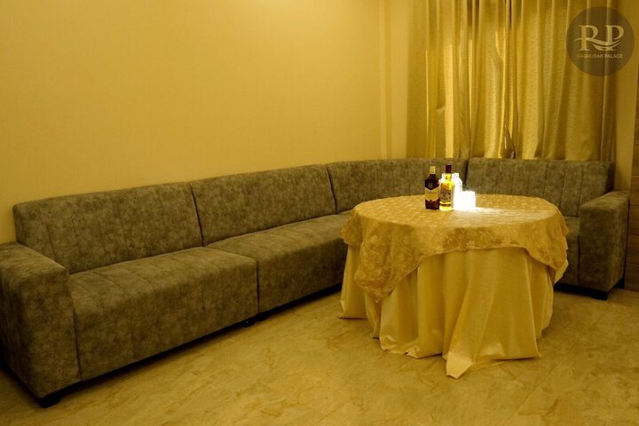 Room 13 of 43