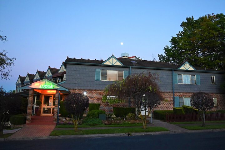 Hotel 58 of 58