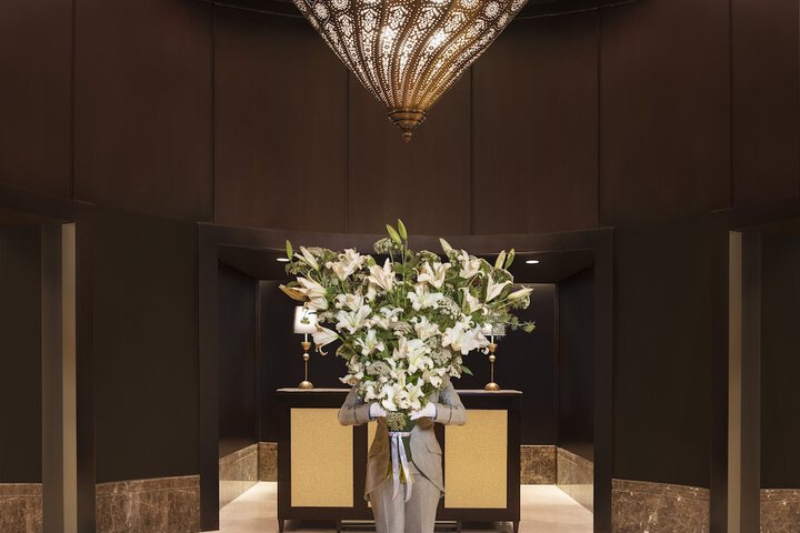 Concierge desk