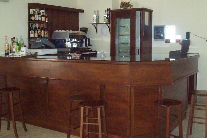 Lounge 50 of 67