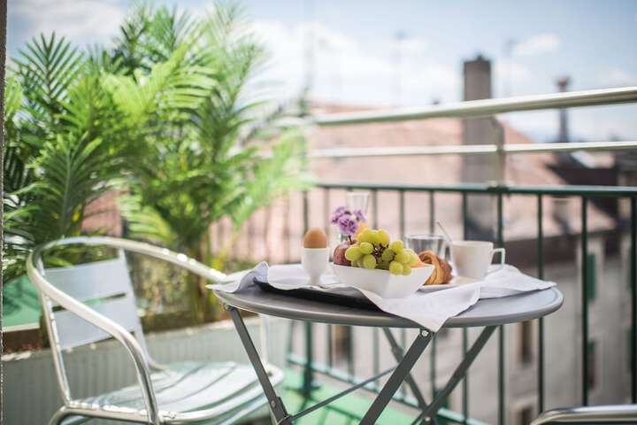 Terrace/Patio 26 of 49