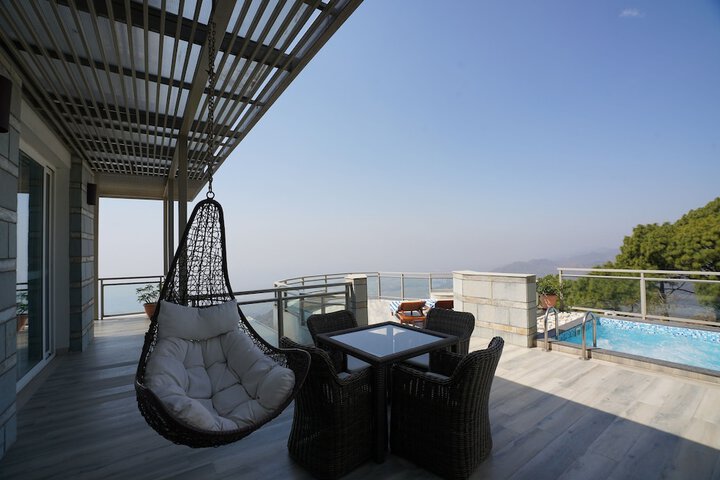 Terrace/Patio 17 of 64