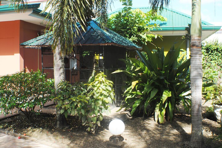 Hotel Exterior 38 of 41