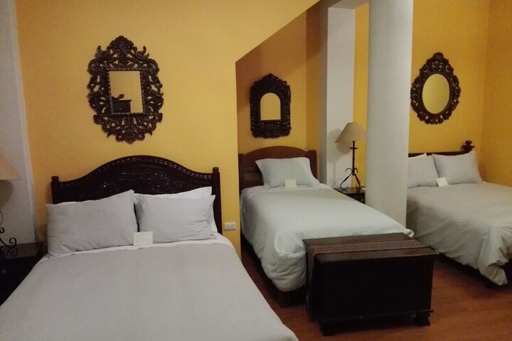 Room 13 of 39