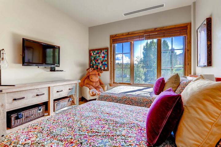 Room 21 of 209