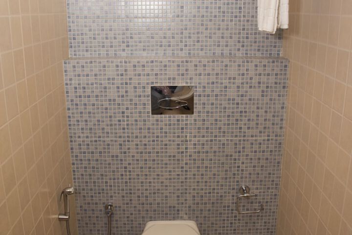 Room 19 of 33