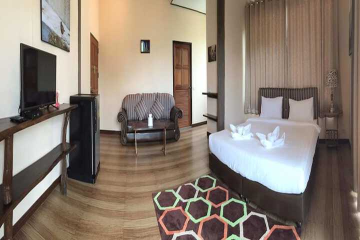 Room 10 of 64