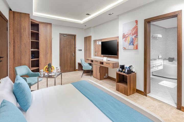Room 38 of 119