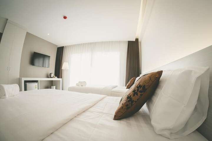 Room 20 of 32