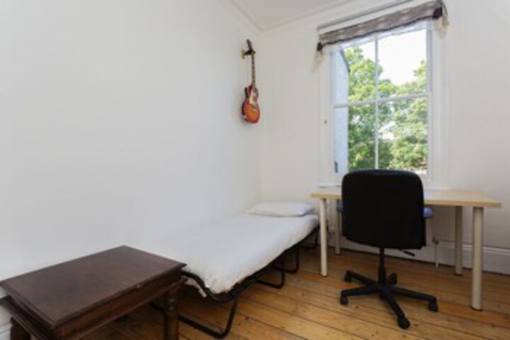 Room 20 of 24