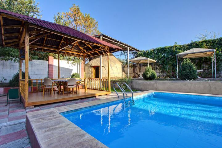Hotel with Pool
