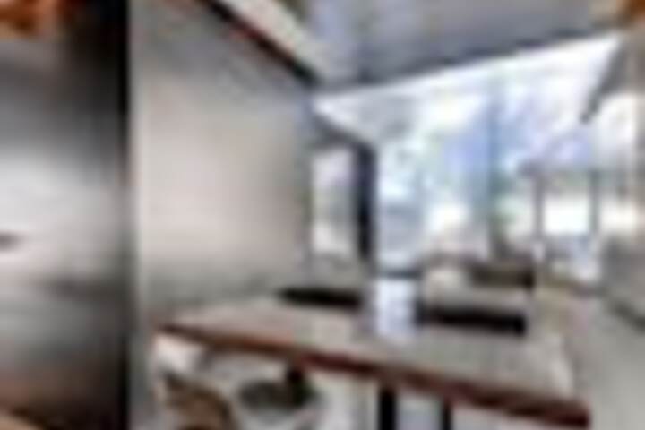 Dining 203 of 252