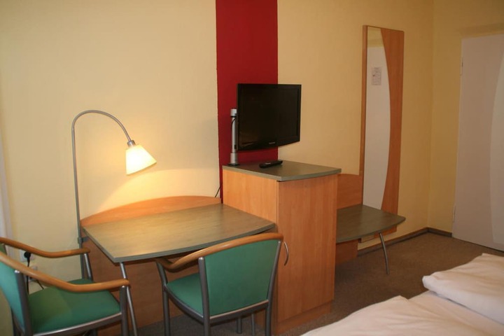 Room 20 of 52