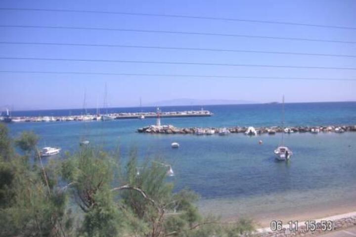 ANDROMACHE HOTEL
