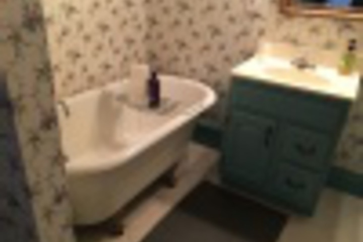 Room 64 of 240