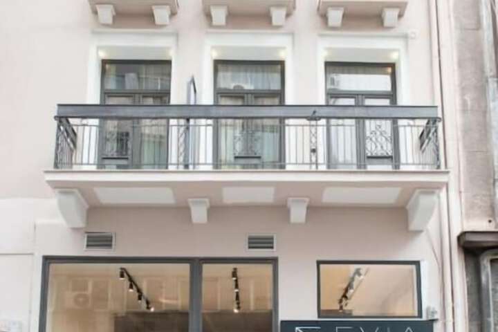 Hotel 70 of 76