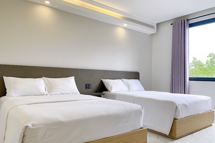 Room 15 of 34