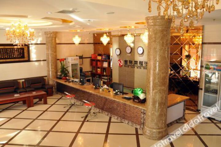 Hotel Interior 4 of 17