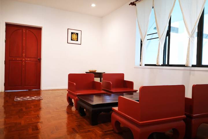 Room 44 of 115