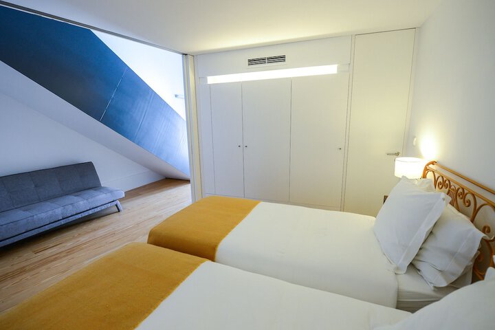 Room 10 of 70