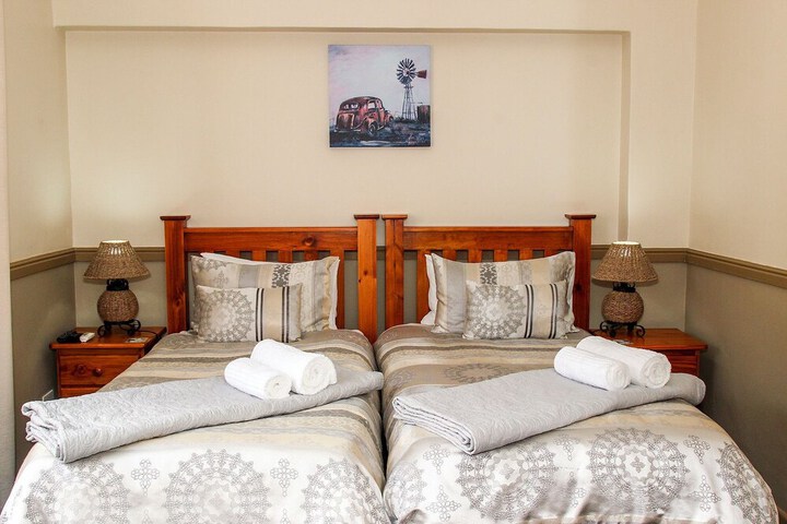 Room 7 of 36