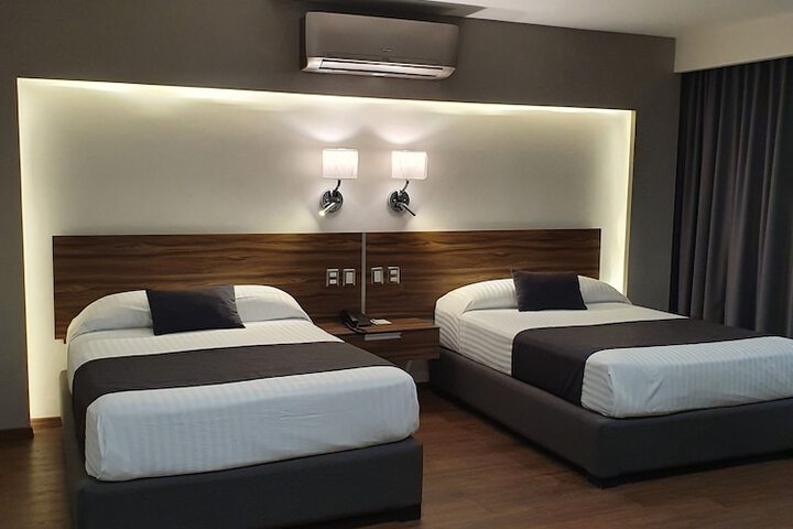 Image of Estanza Hotel & Suites