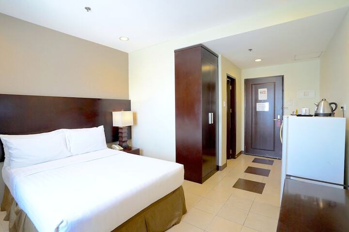 Room 54 of 86
