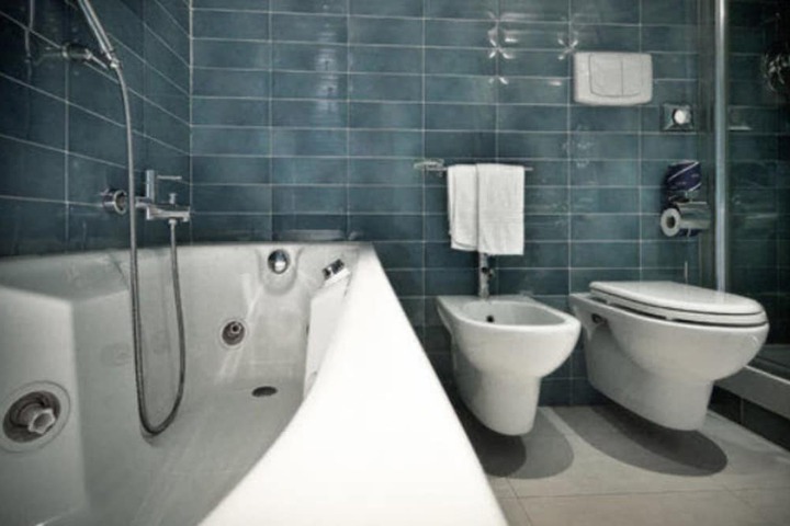 Clean Restrooms