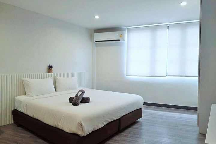 Room 15 of 57