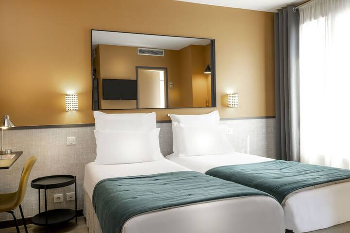 Room 14 of 47