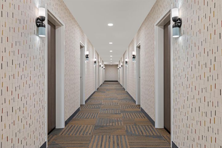 Hotel Interior 4 of 43