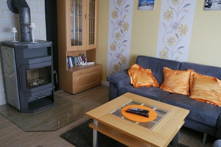 Room 25 of 62