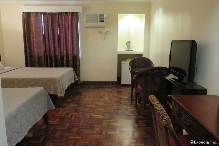 Room 13 of 45