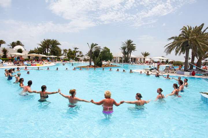 Pools & Facilities