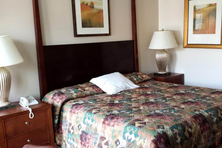Room 4 of 26