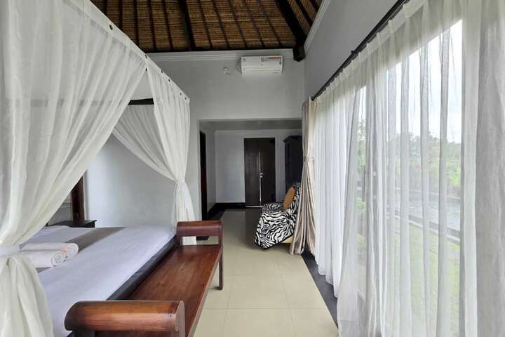 Room 19 of 36