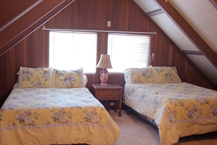 Room 84 of 400