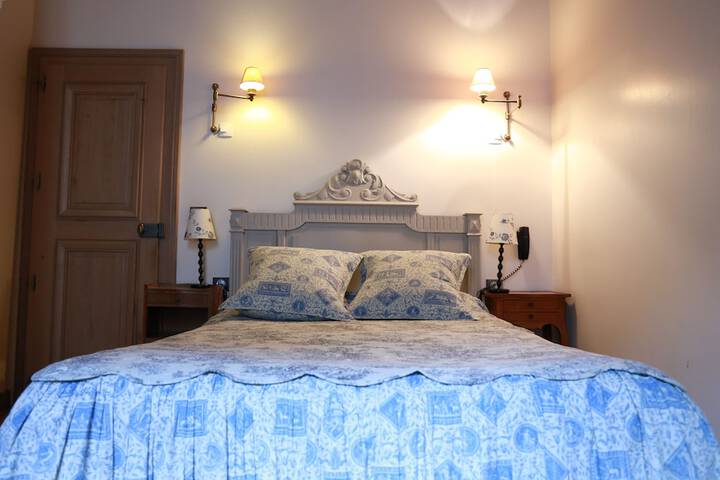 Room 10 of 56