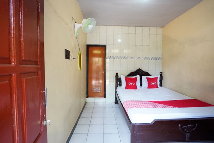 Room 33 of 58